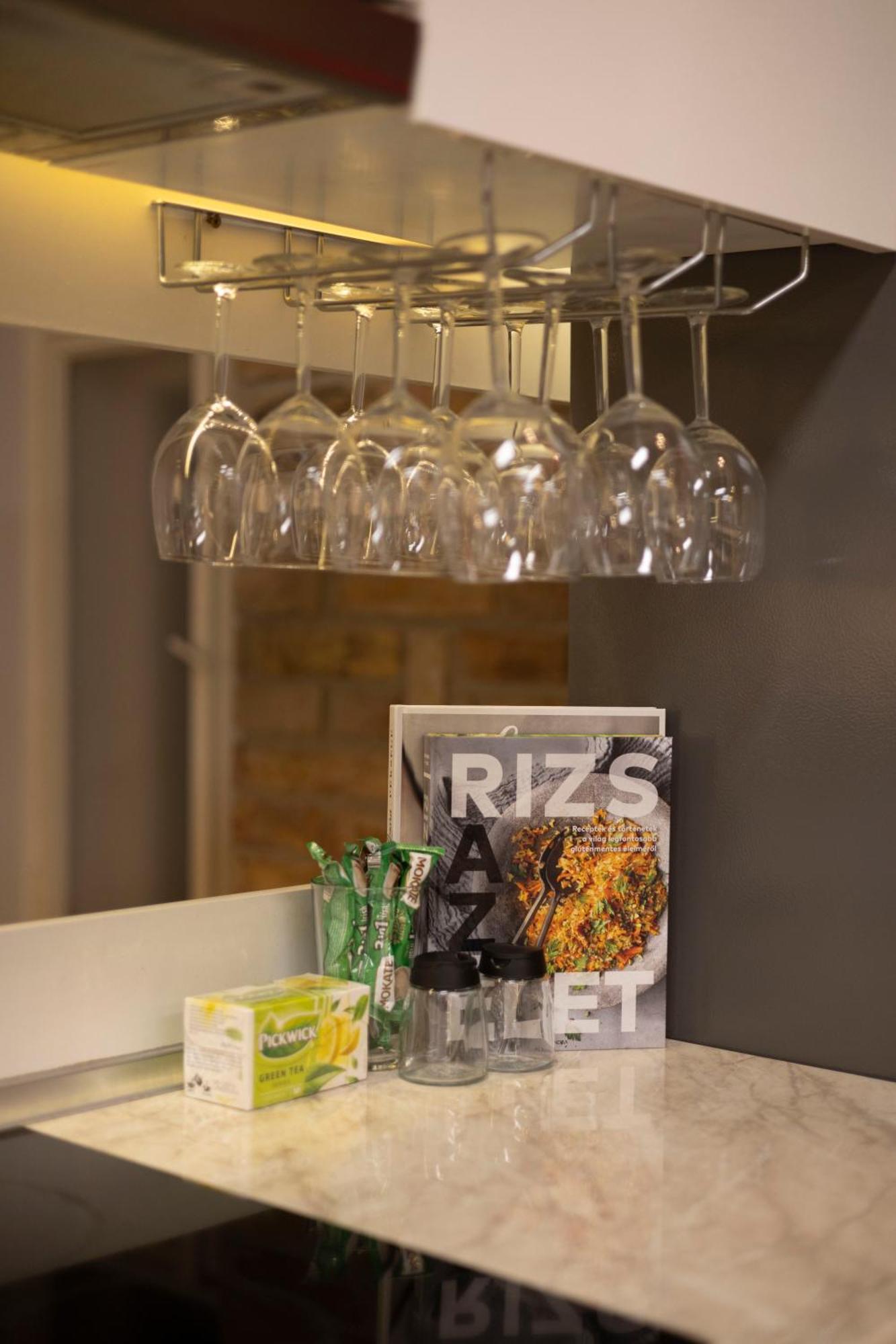 Deluxe Central Elizabeth Residence W/ 4Bedrm, 2Bathrm, 1Lvngrm Budapest Ngoại thất bức ảnh